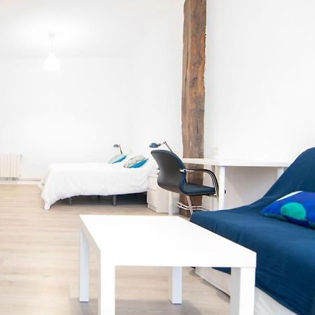 Familias Y Grupos - Muy Buena Ubicacion - Bilbao Apartment Ngoại thất bức ảnh